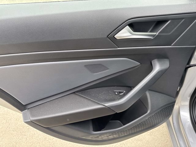 New 2026 Volkswagen Jetta SE FWD image 9