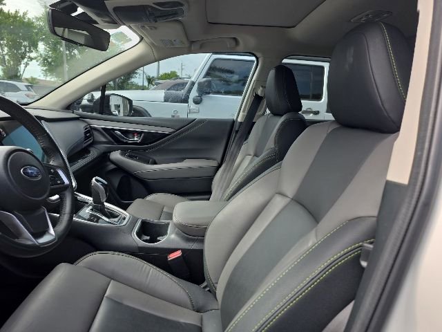 Used 2023 Subaru Outback Onyx Edition AWD/4WD image 6