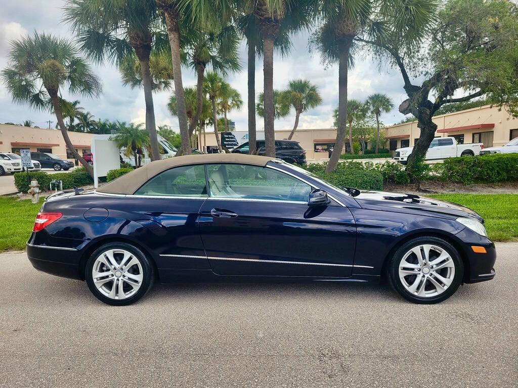 Used 2011 Mercedes-Benz E 350 Cabriolet image 6