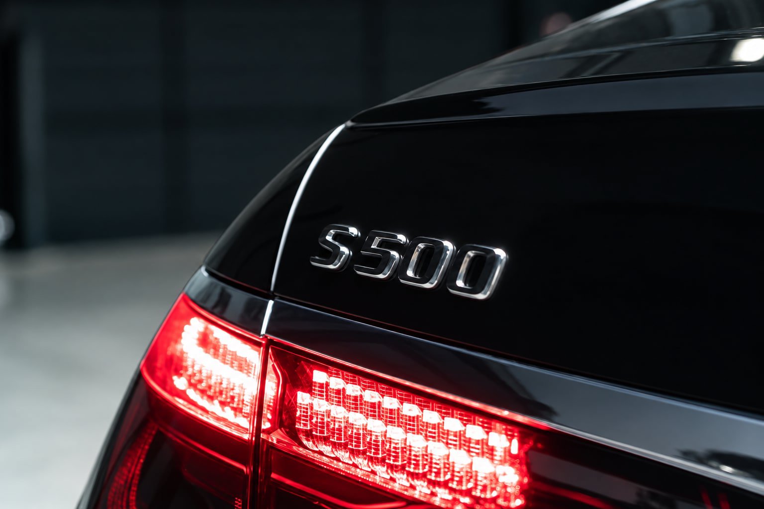 Used 2022 Mercedes-Benz S 500 4MATIC w/ AMG Line Package image 20