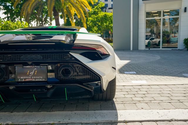 Used 2023 Lamborghini Huracan Tecnica RWD image 25