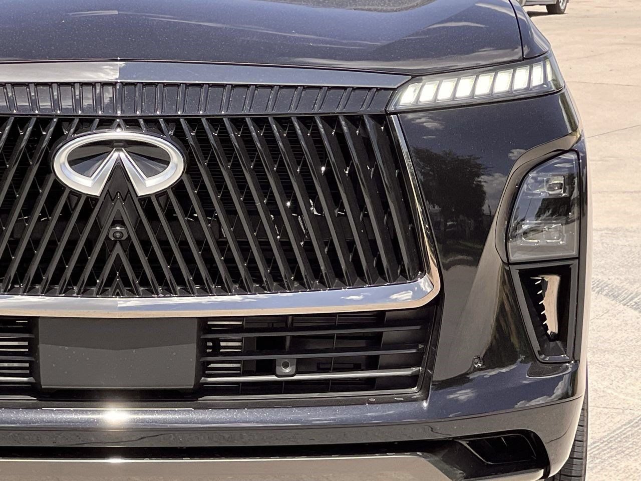 New 2027 INFINITI QX80 Autograph w/ Autograph Exterior Package AWD/4WD image 7
