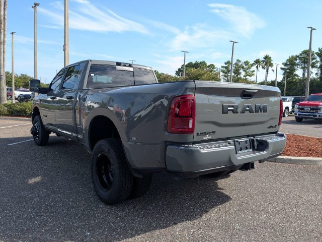 New 2026 RAM 3500 Big Horn AWD/4WD image 6