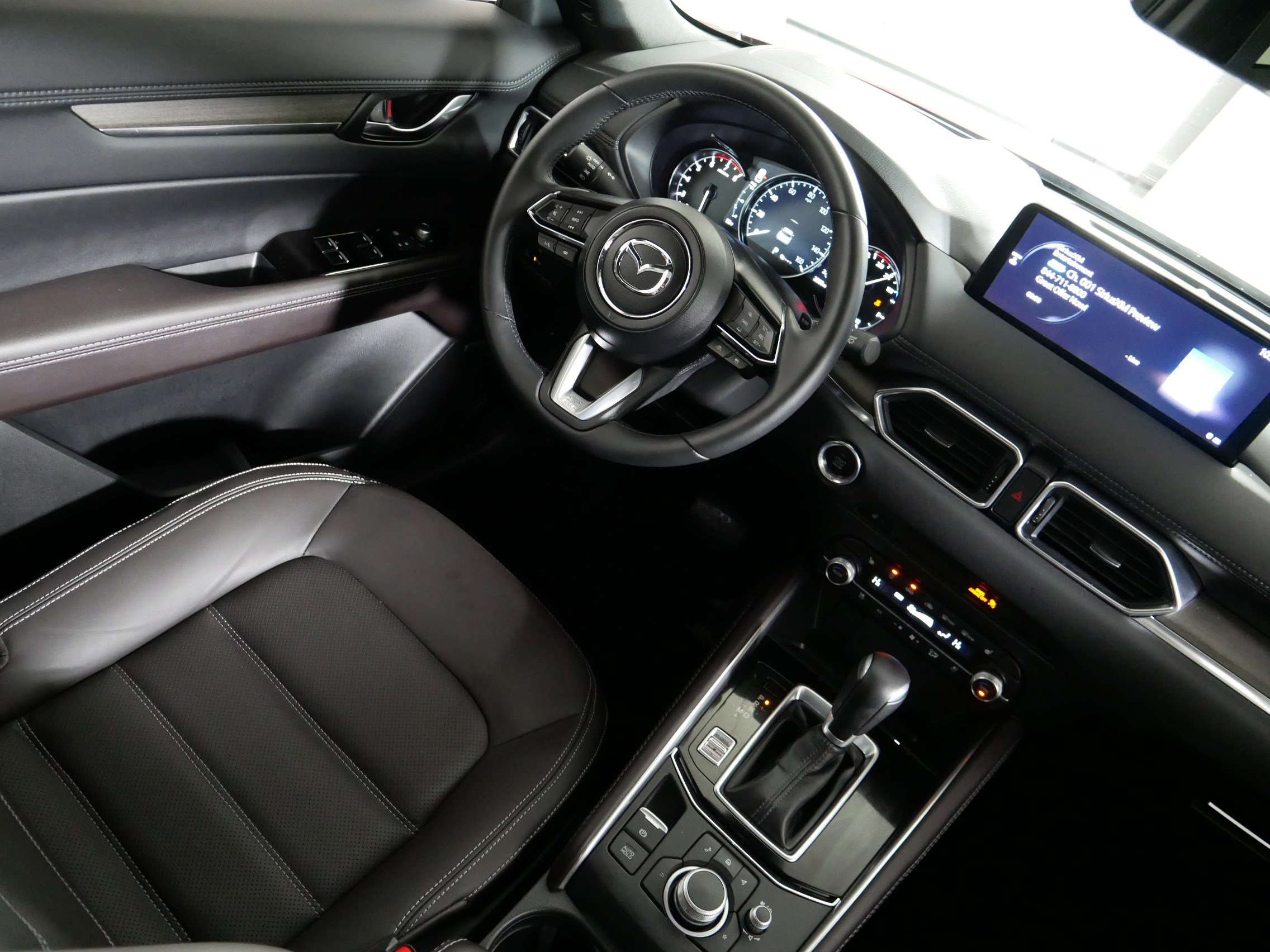 Used 2025 MAZDA CX-5 Signature AWD/4WD image 9