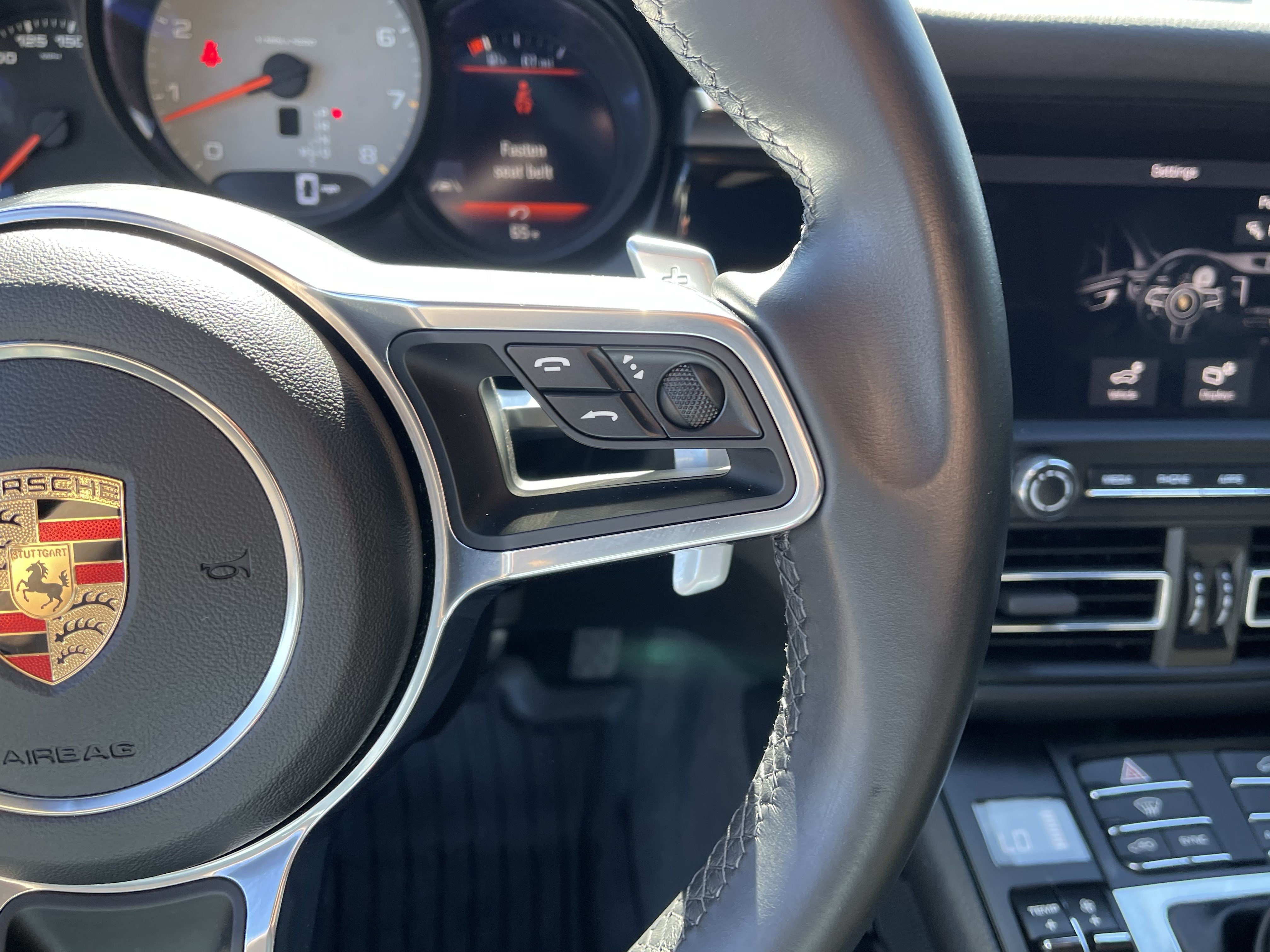 Used 2019 Porsche Macan S AWD/4WD image 24