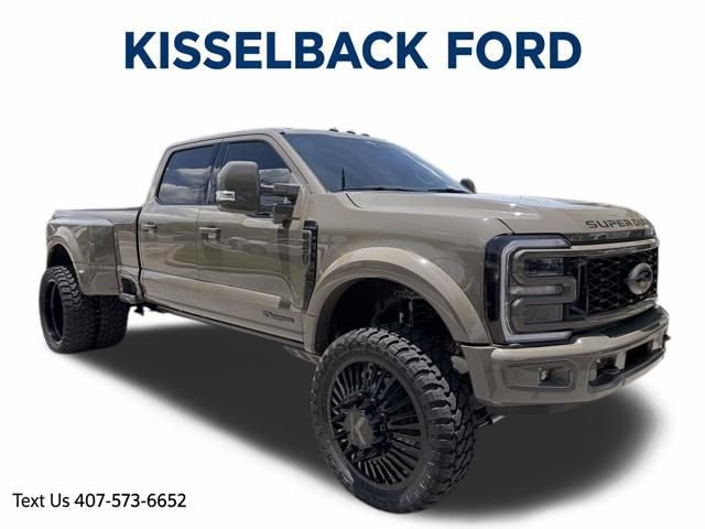 Used 2026 Ford F450 Platinum w/ Platinum Plus Package AWD/4WD image 1