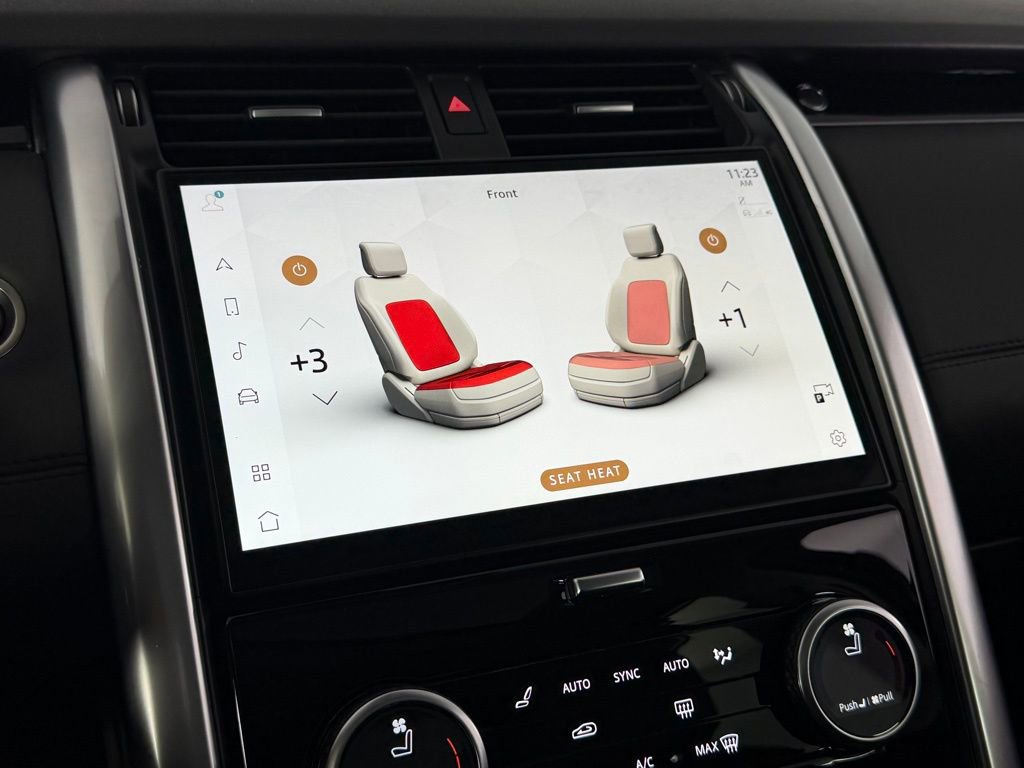 Used 2024 Land Rover Discovery S image 17