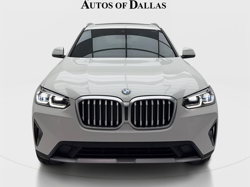 Used 2024 BMW X3 sDrive30i w/ Premium Package RWD image 3