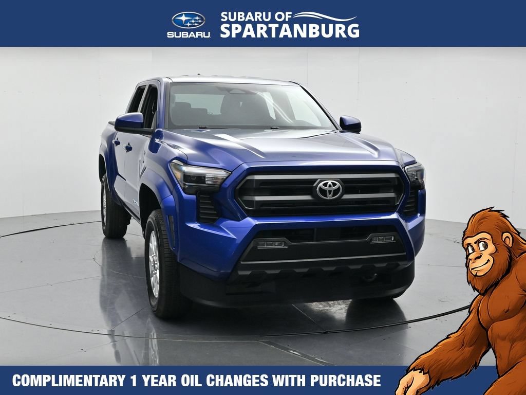 Used 2025 Toyota Tacoma SR5 RWD image 4