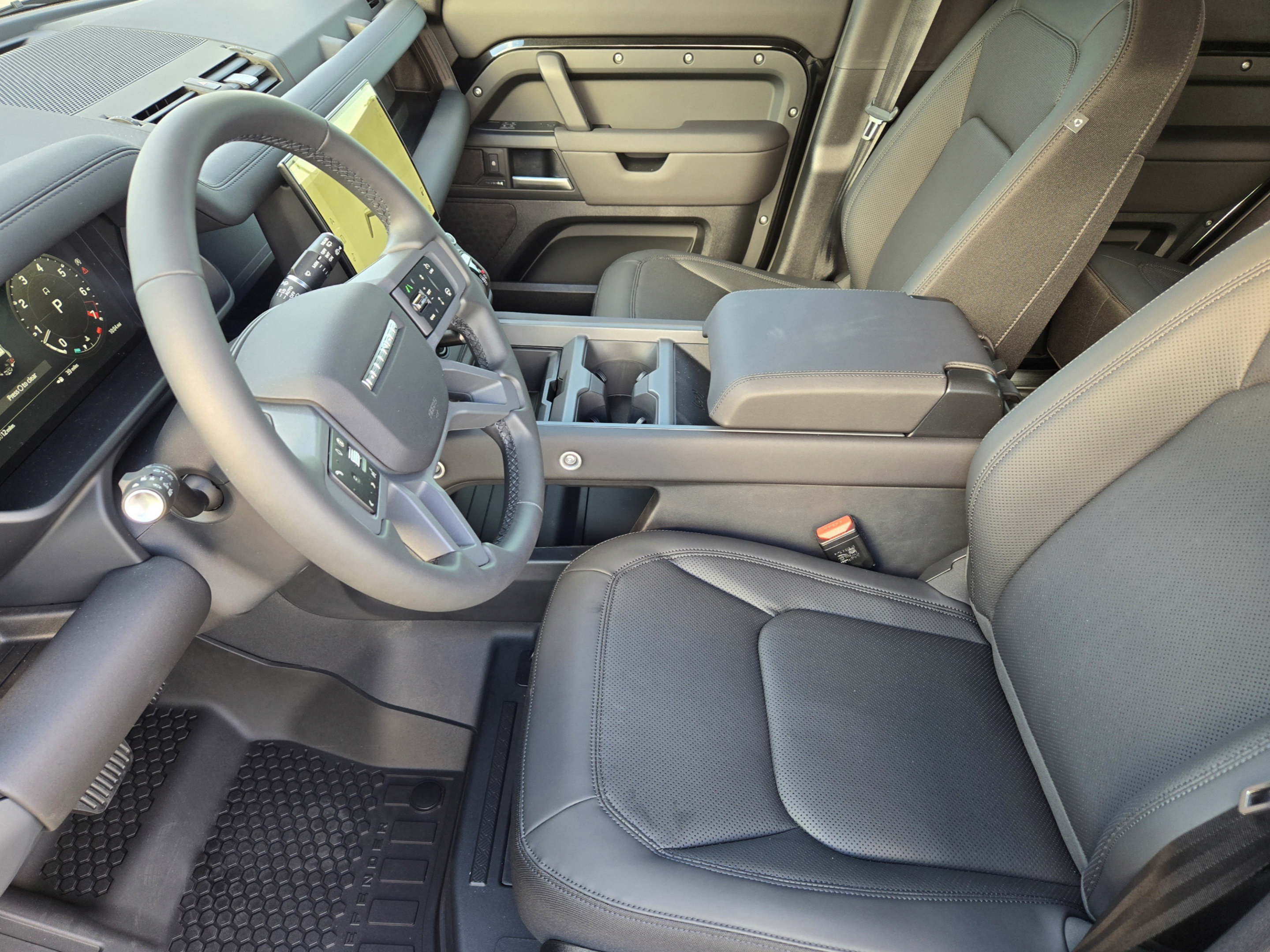 New 2026 Land Rover Defender 110 S AWD/4WD image 8