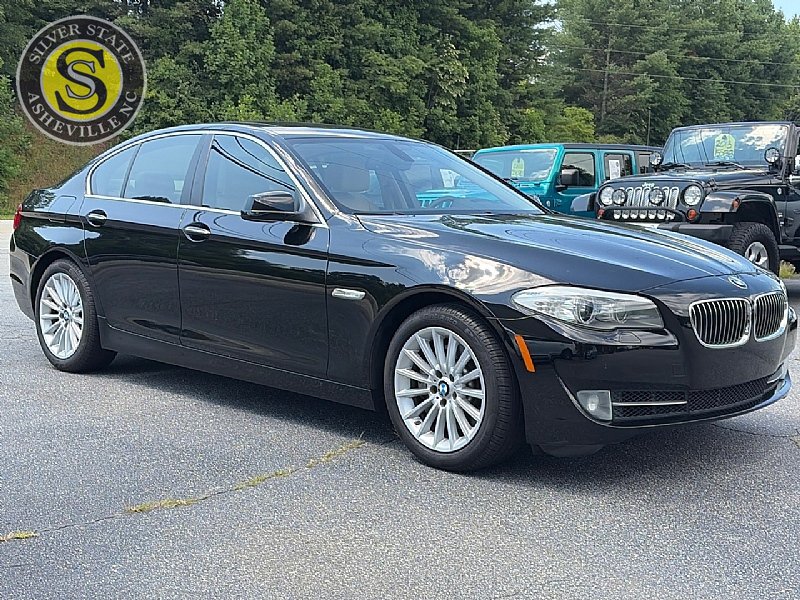 Used 2011 BMW 535i Sedan RWD image 8