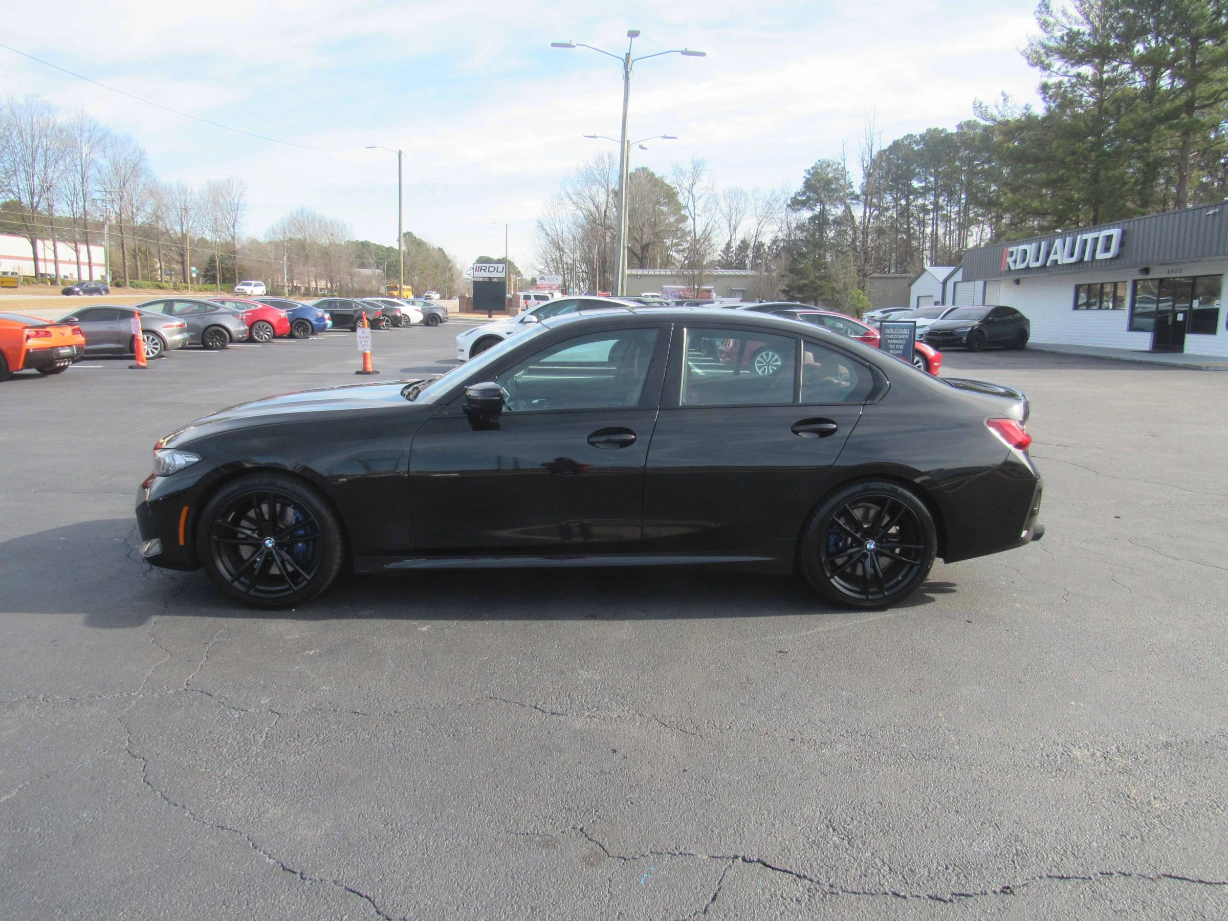 Used 2024 BMW M340i xDrive w/ Driving Assistance Package image 8