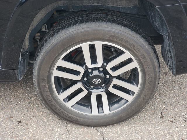 Used 2022 Toyota 4Runner Limited image 7