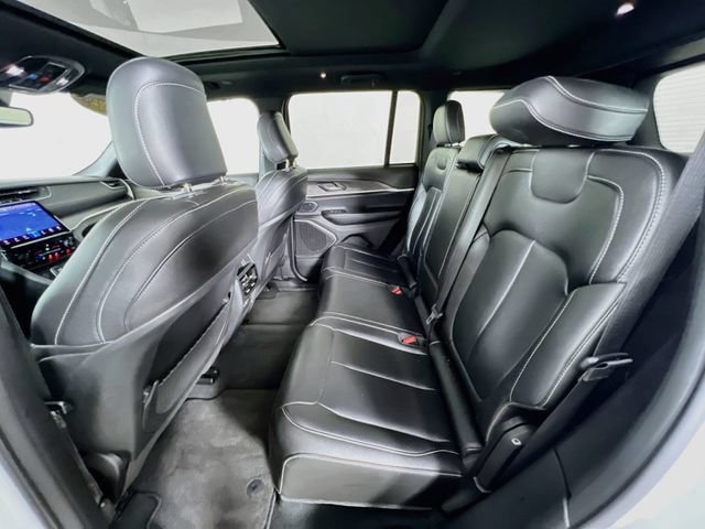 Used 2024 Jeep Grand Cherokee Limited 4xe AWD/4WD image 24