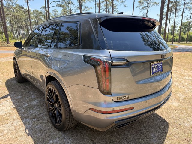 Used 2021 Cadillac XT6 Sport AWD/4WD image 3