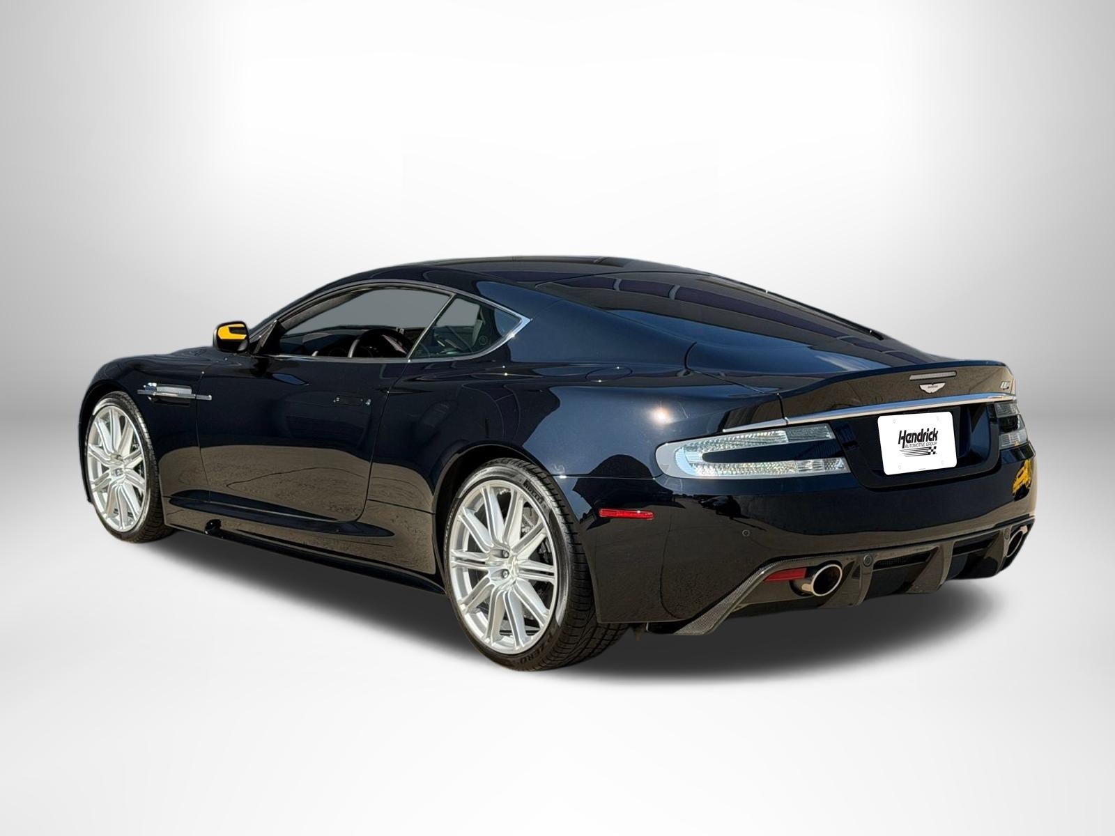 Used 2009 Aston Martin DBS Coupe RWD image 2