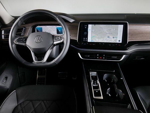 Used 2026 Volkswagen Atlas SEL Premium R-Line AWD/4WD image 12