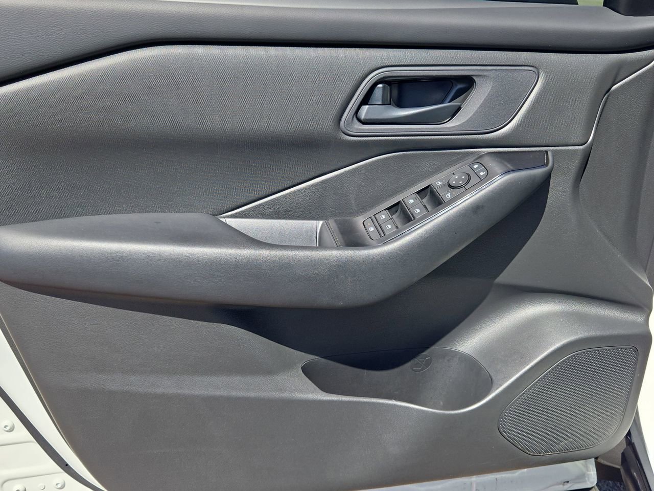 Certified 2026 Nissan Rogue S FWD image 26