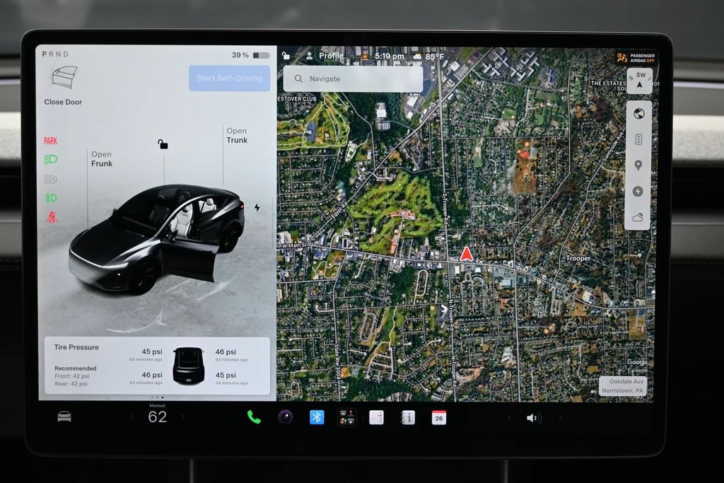 Used 2026 Tesla Model Y Long Range AWD/4WD image 29