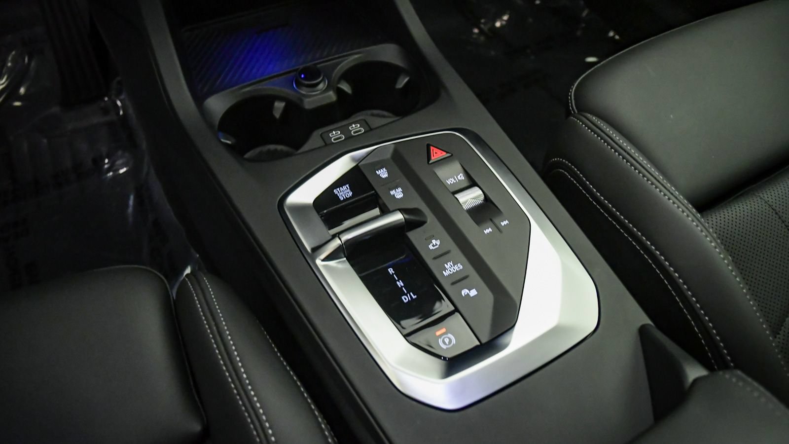 Used 2026 BMW 228i w/ Technology Package FWD image 20