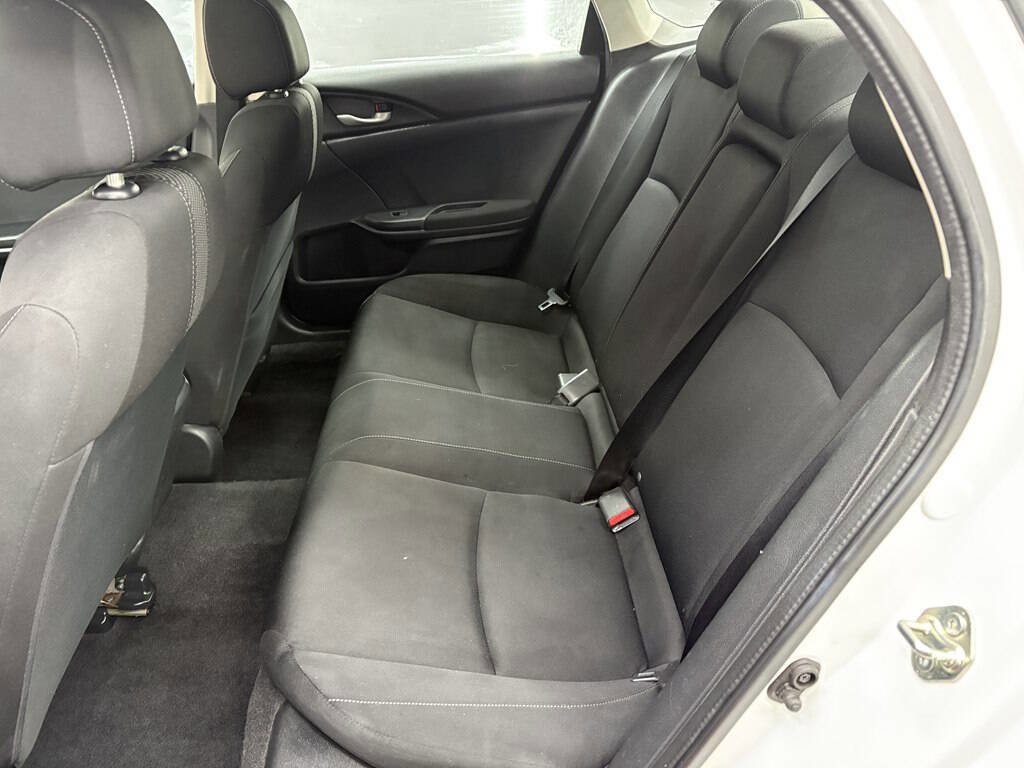 Used 2016 Honda Civic EX image 10