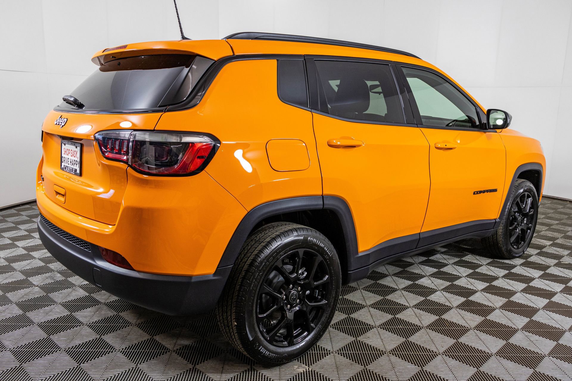 New 2026 Jeep Compass Latitude image 12