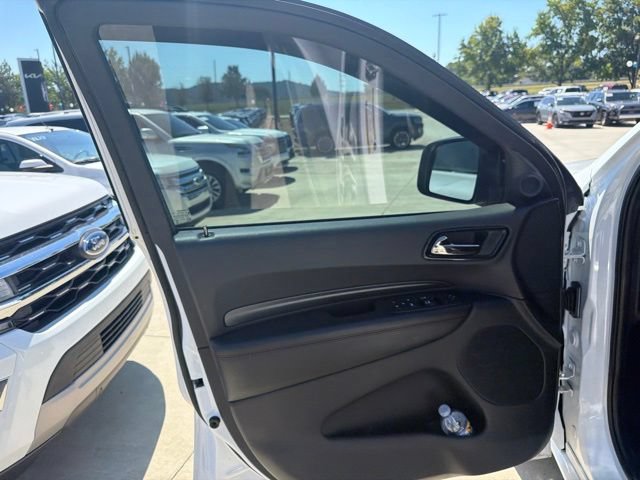 Used 2025 Dodge Durango GT w/ Blacktop Package RWD image 36