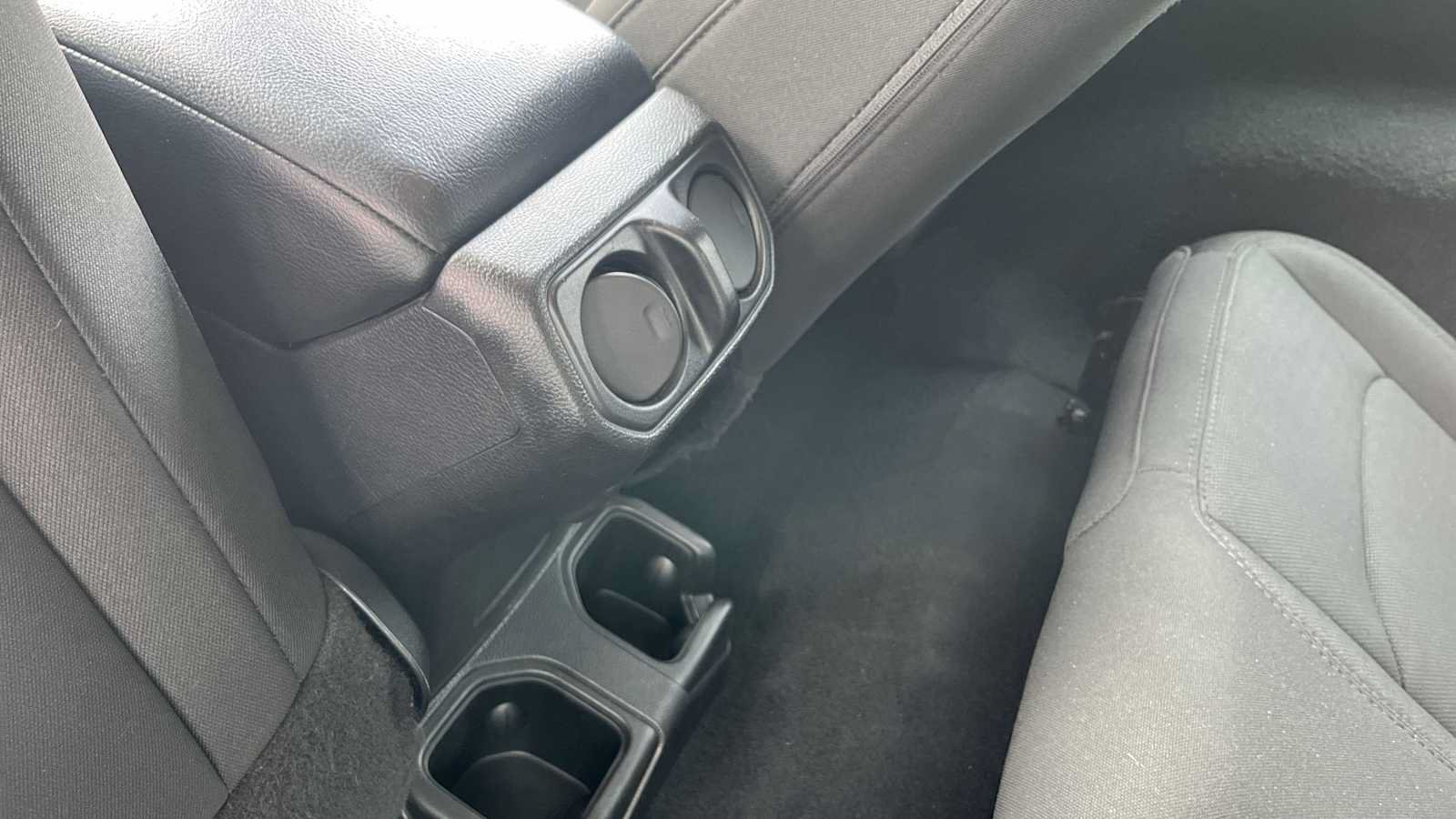 Used 2019 Jeep Wrangler Sport AWD/4WD image 31