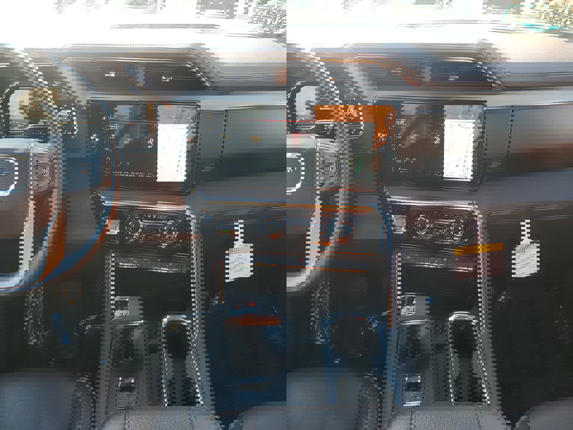 Certified 2025 GMC Sierra 1500 Denali w/ Denali Reserve Package image 10