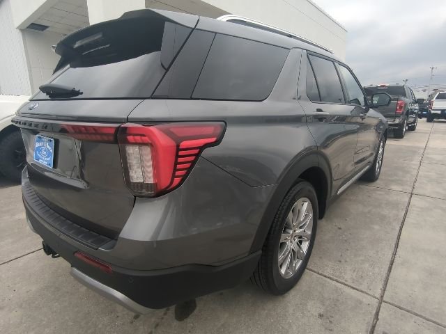 Used 2025 Ford Explorer Platinum RWD image 7