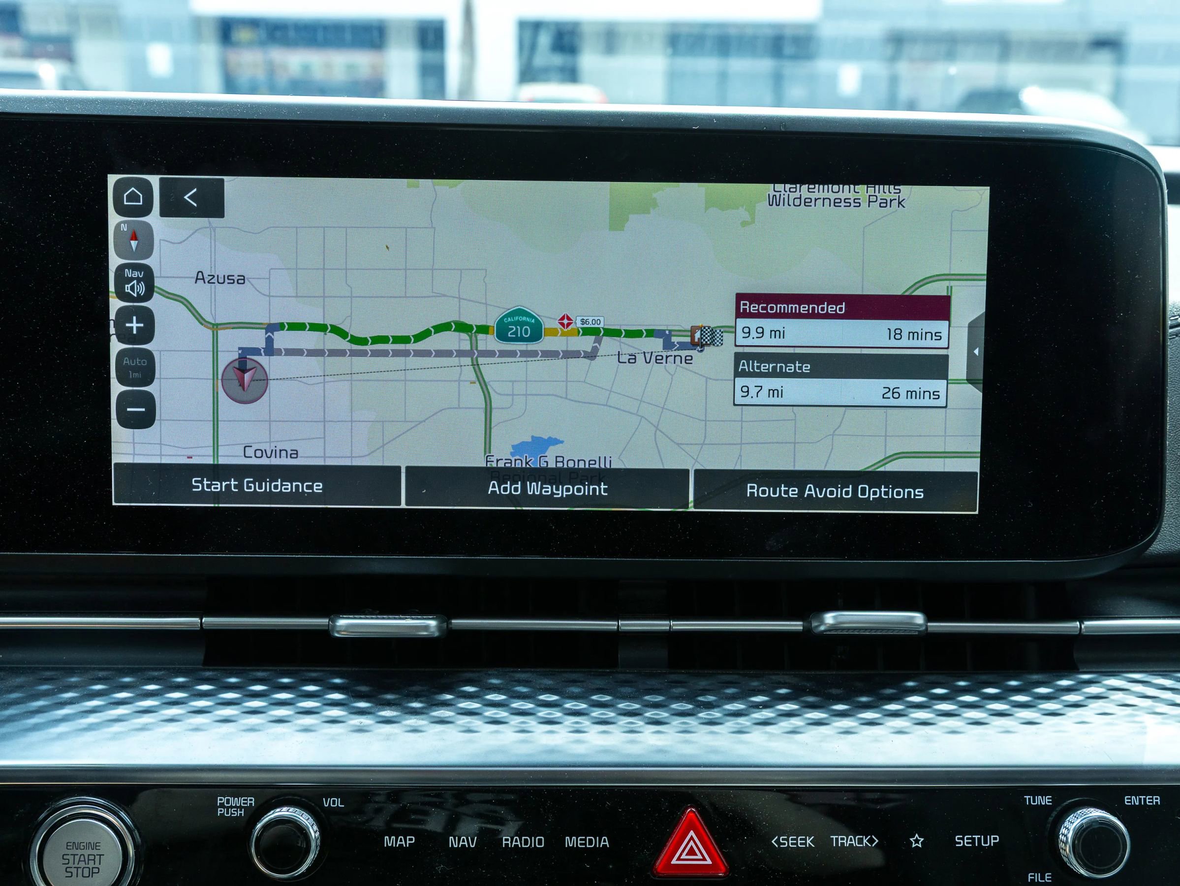 Used 2022 Kia Carnival SX Prestige image 27