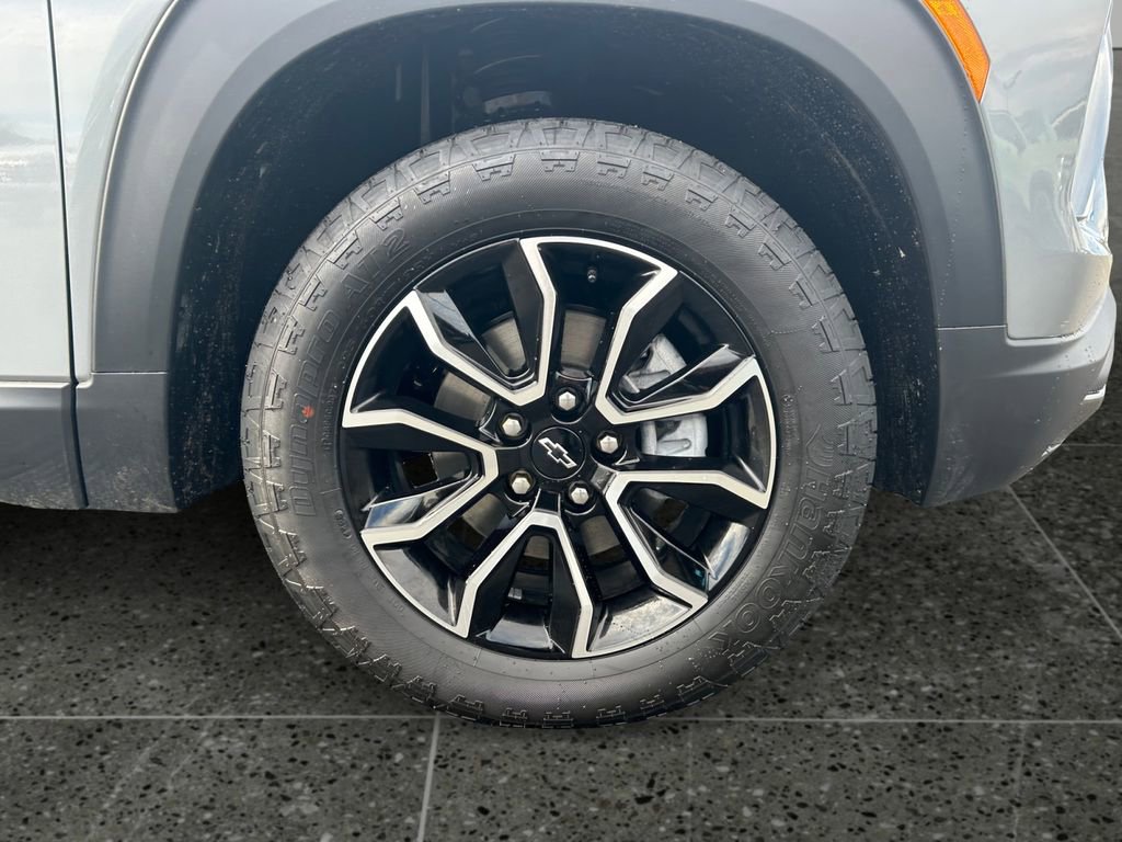 New 2026 Chevrolet TrailBlazer ACTIV w/ Convenience Package AWD/4WD image 9
