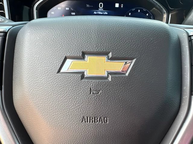 Used 2023 Chevrolet Silverado 1500 LT AWD/4WD image 20