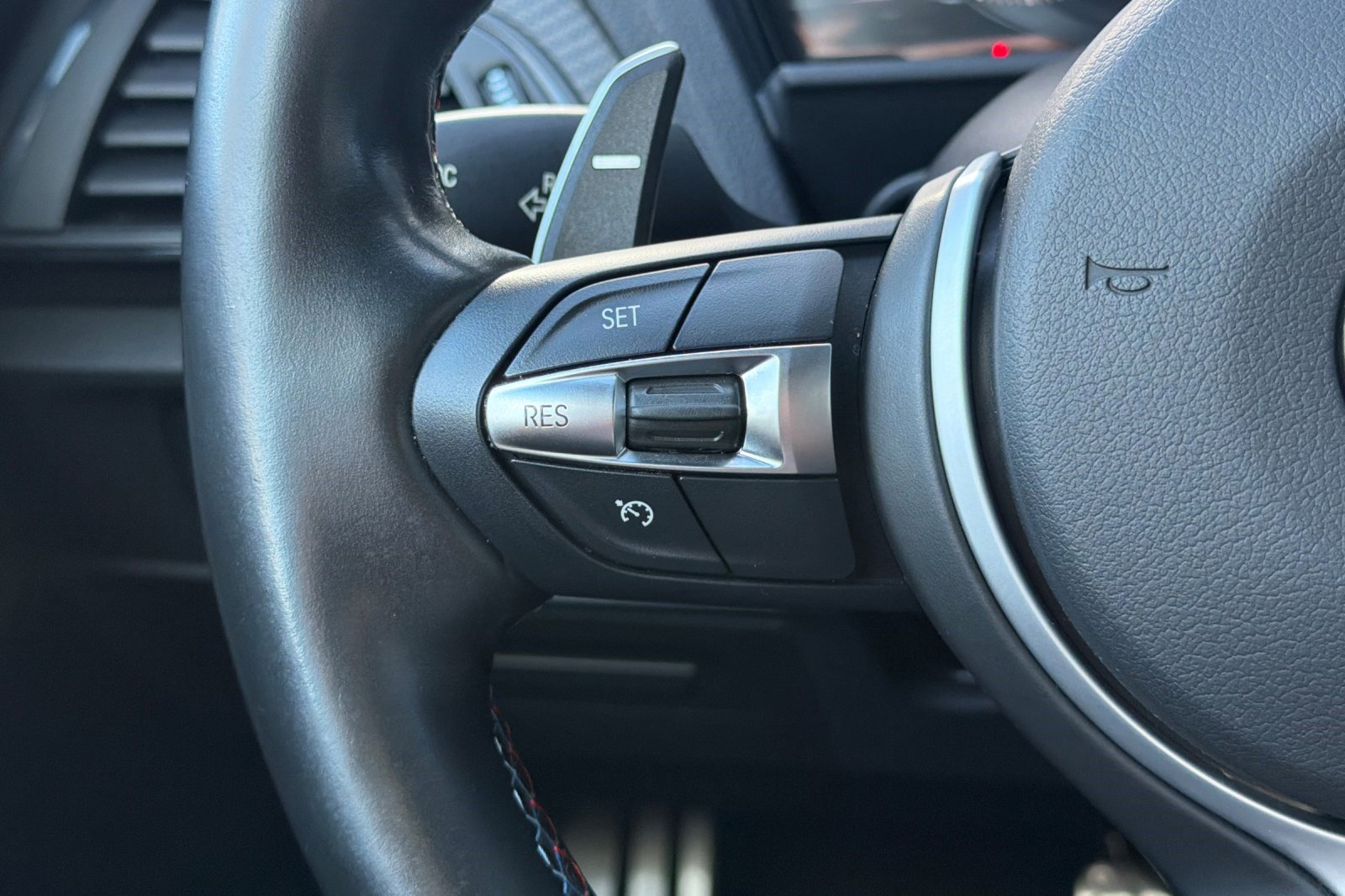 Used 2017 BMW M2 image 31