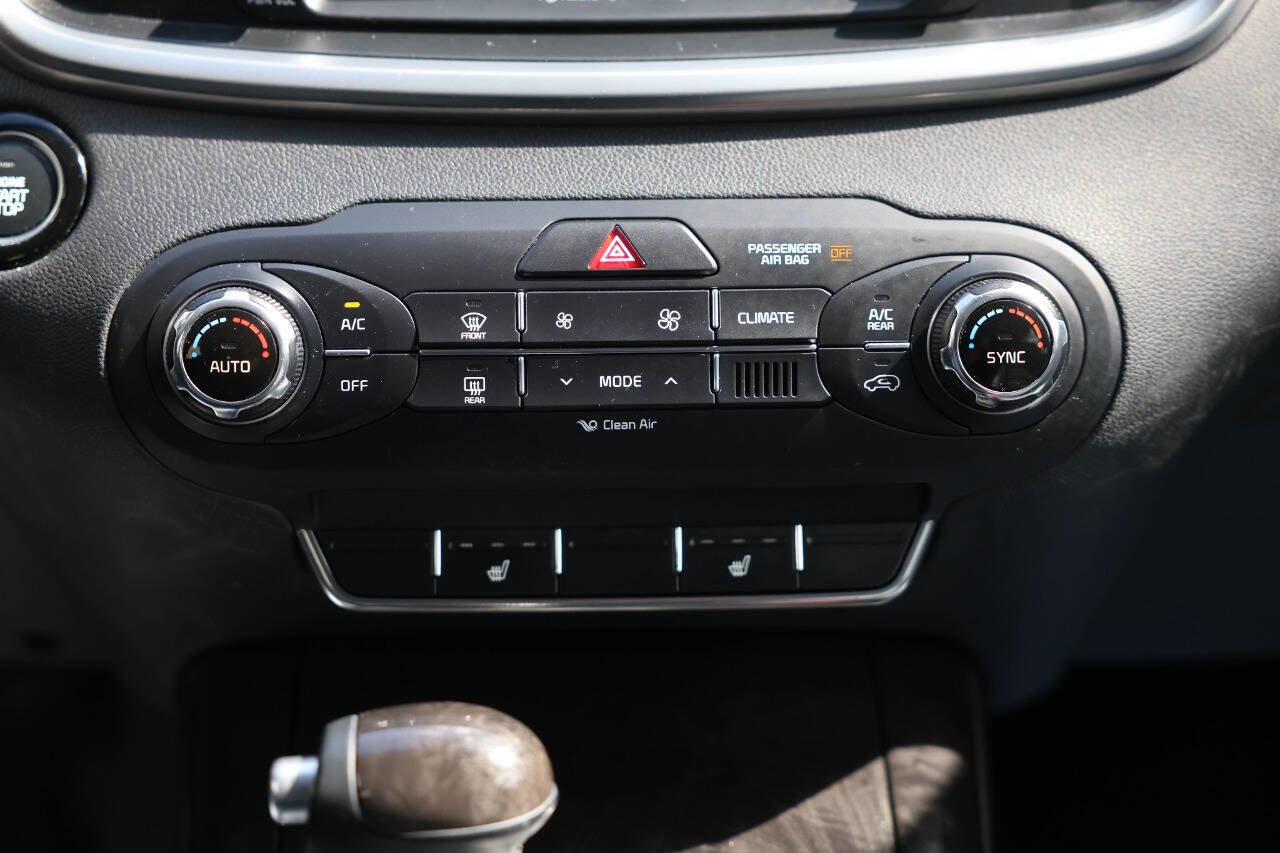 Used 2017 Kia Sorento EX AWD/4WD image 27