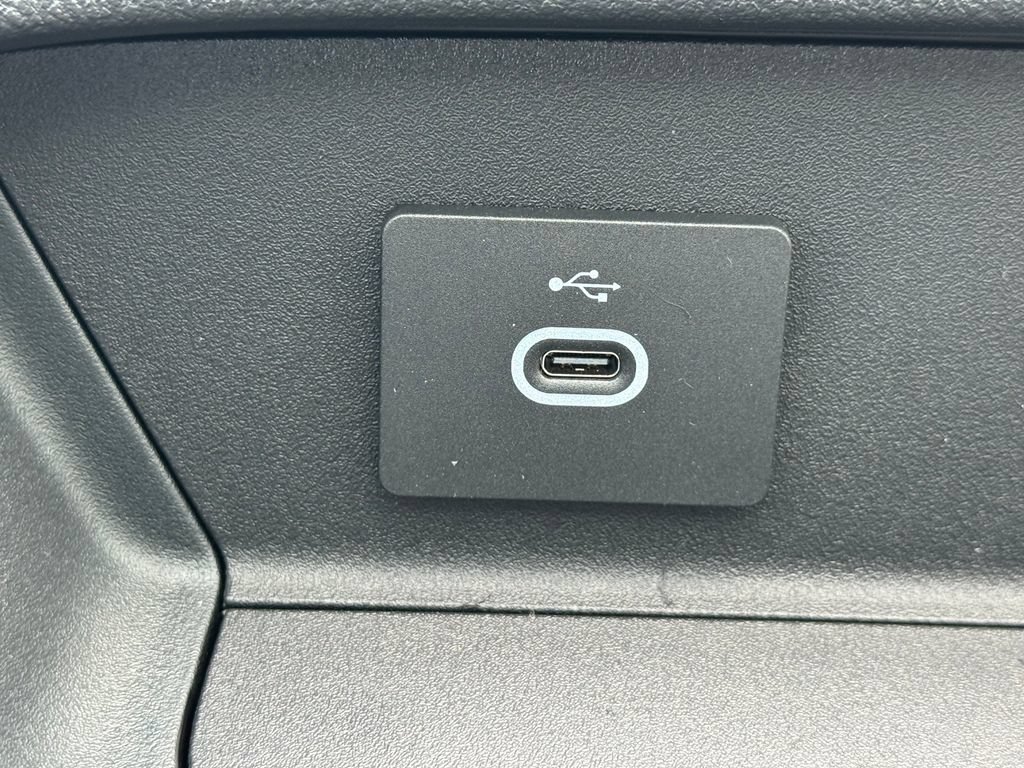 New 2026 Ford Transit 250 148 High Roof AWD w/ Load Area Protection Package image 24