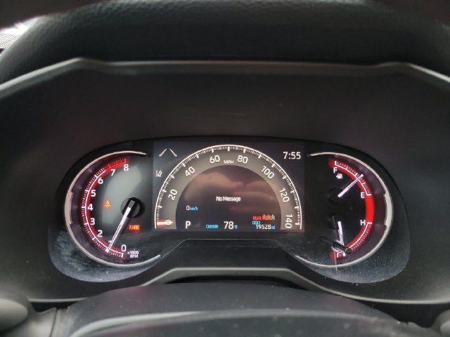 Used 2024 Toyota RAV4 LE FWD image 17