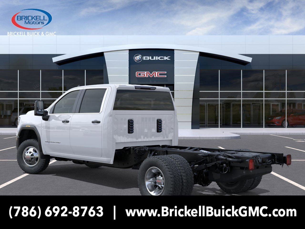 New 2026 GMC Sierra 3500 Pro w/ Convenience Package image 3