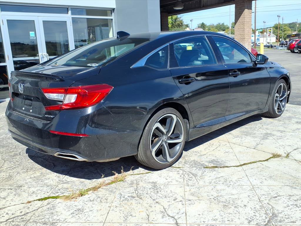 Used 2019 Honda Accord Sport image 3