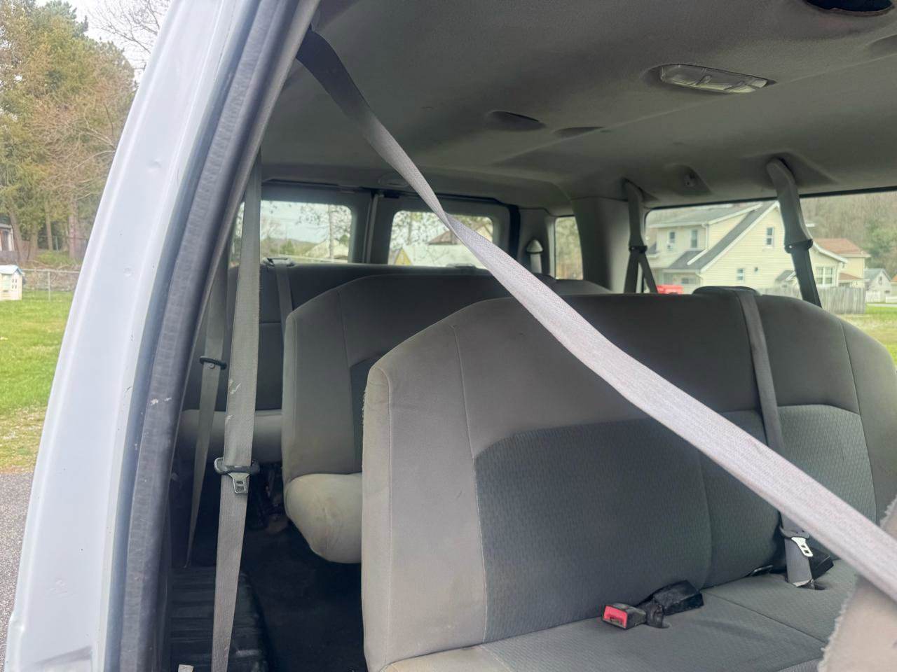 Used 2013 Ford E-350 and Econoline 350 XLT RWD image 19