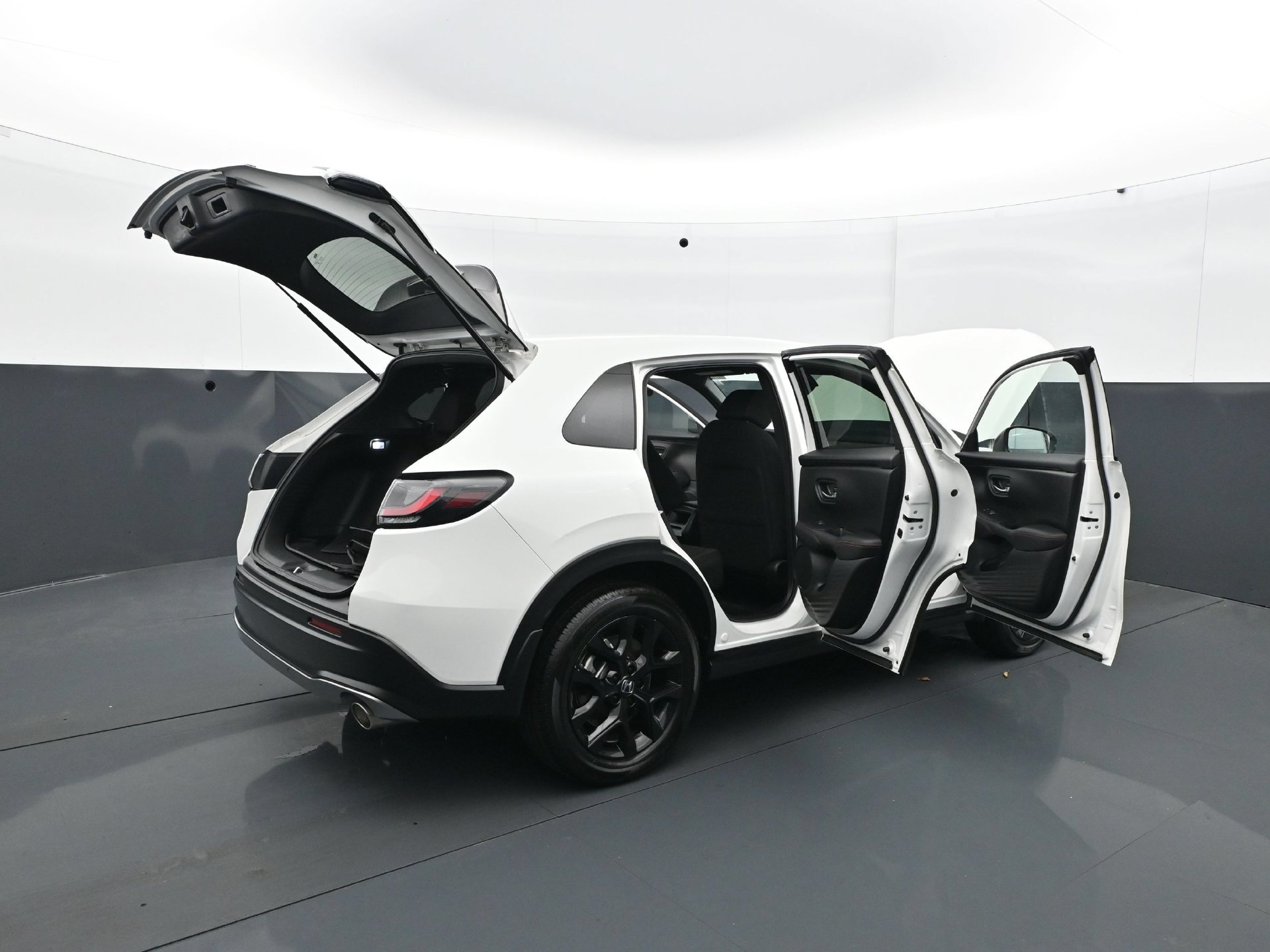 Used 2024 Honda HR-V Sport image 34