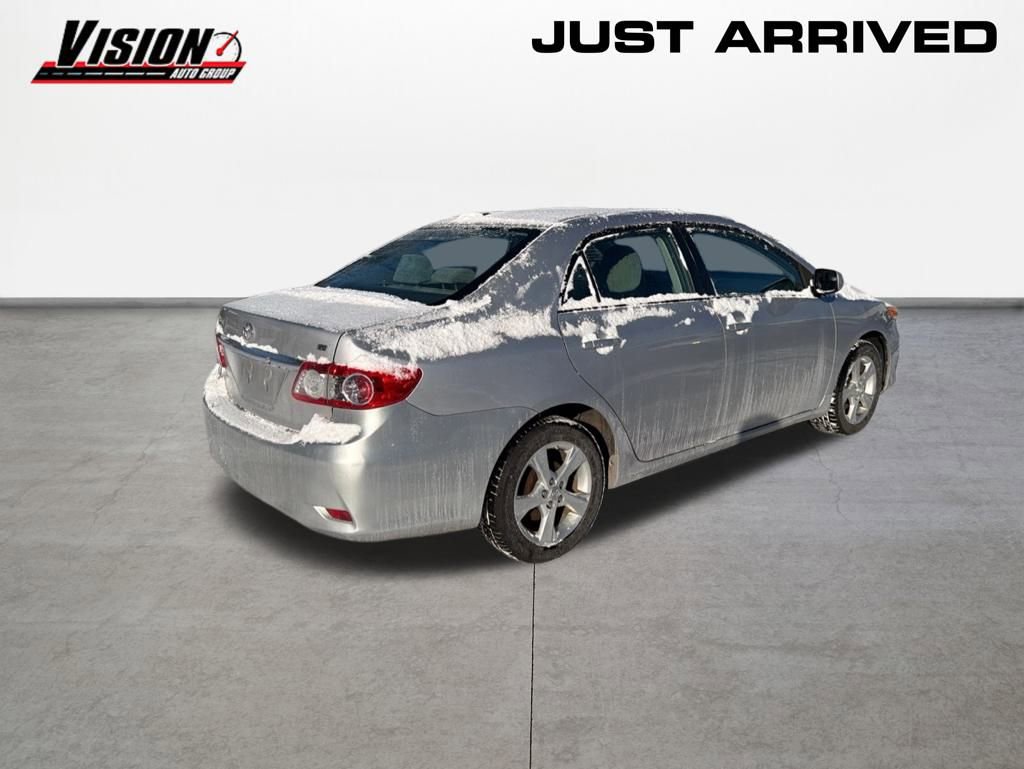 Used 2012 Toyota Corolla image 5