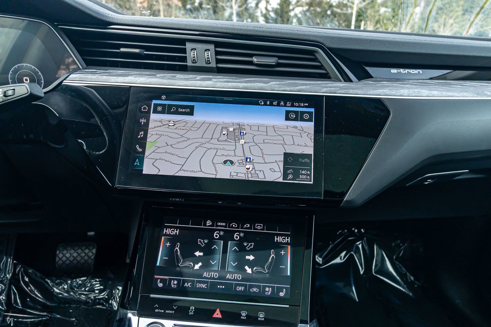 Used 2021 Audi e-tron Premium Plus w/ Premium Plus Package image 18