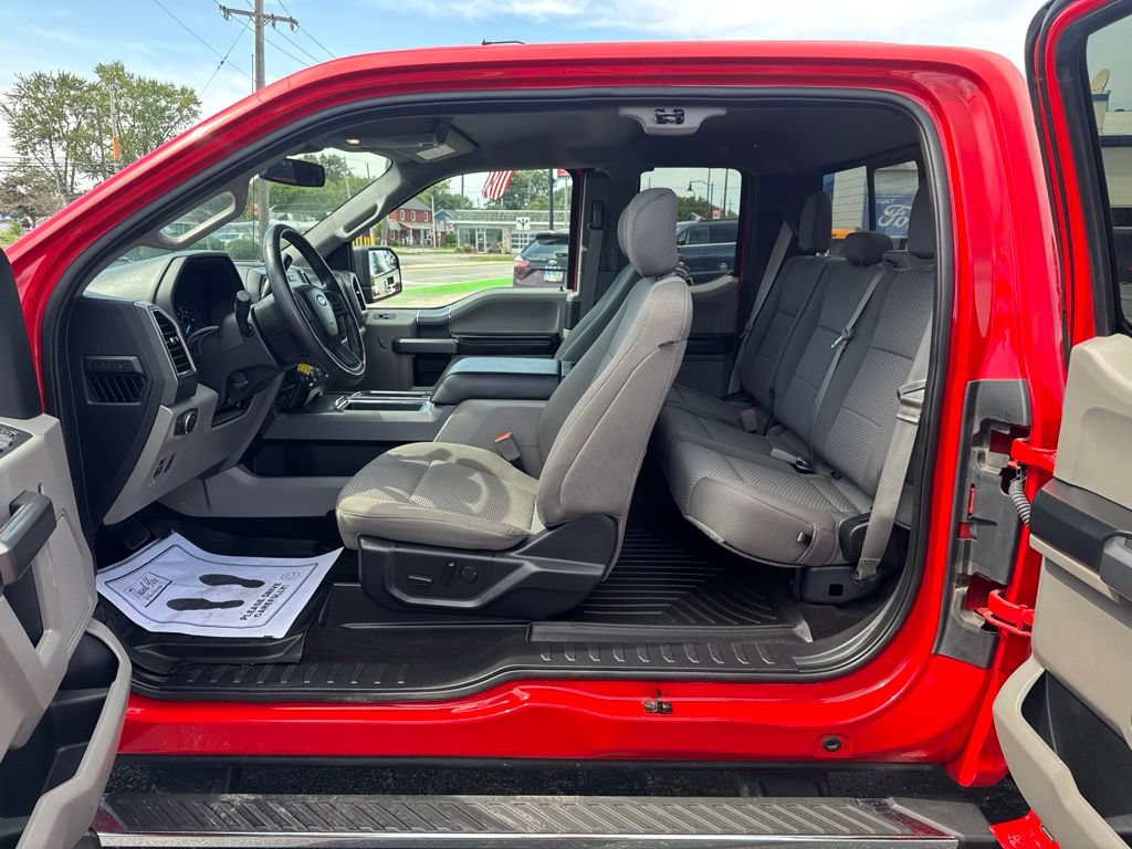 Certified 2019 Ford F150 XLT w/ Equipment Group 302A Luxury AWD/4WD image 31
