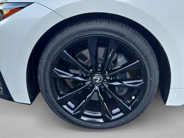 Used 2025 Lexus IS 350 F Sport w/ Accessory Package RWD image 24
