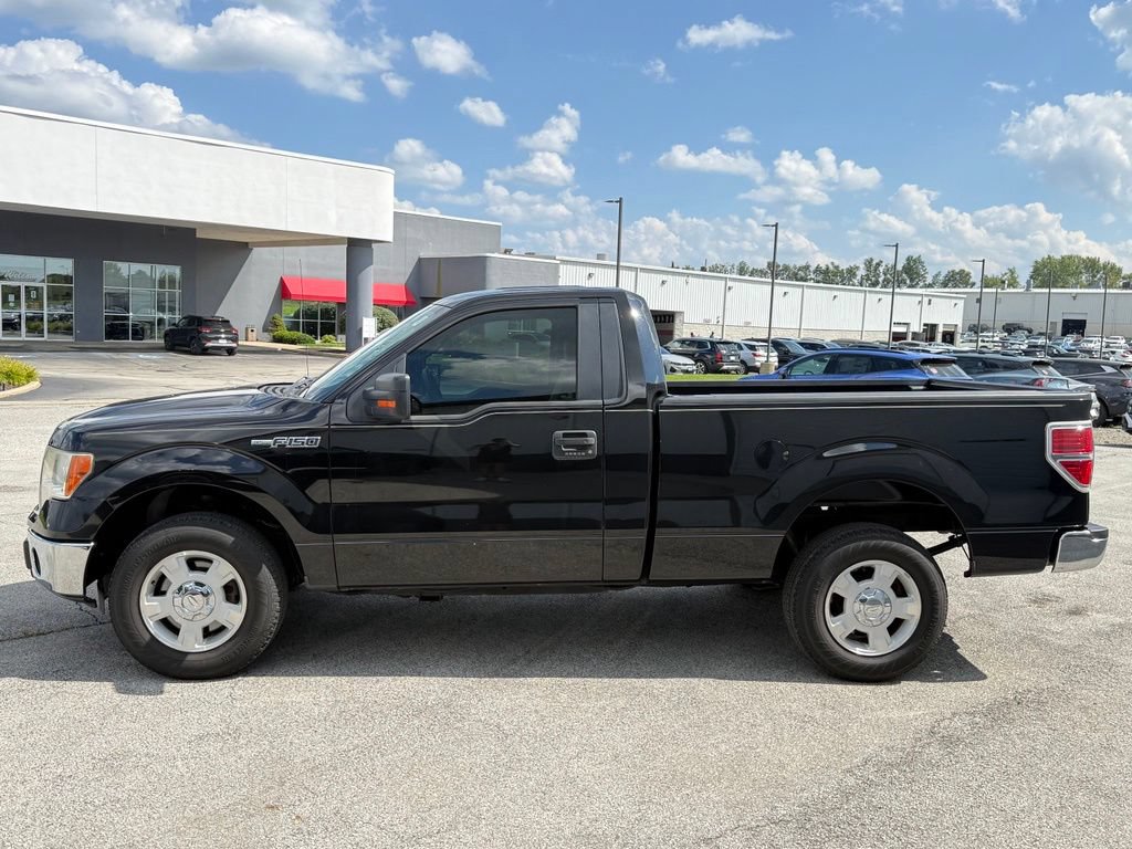 Used 2013 Ford F150 XLT w/ Mid Equipment Group RWD image 4