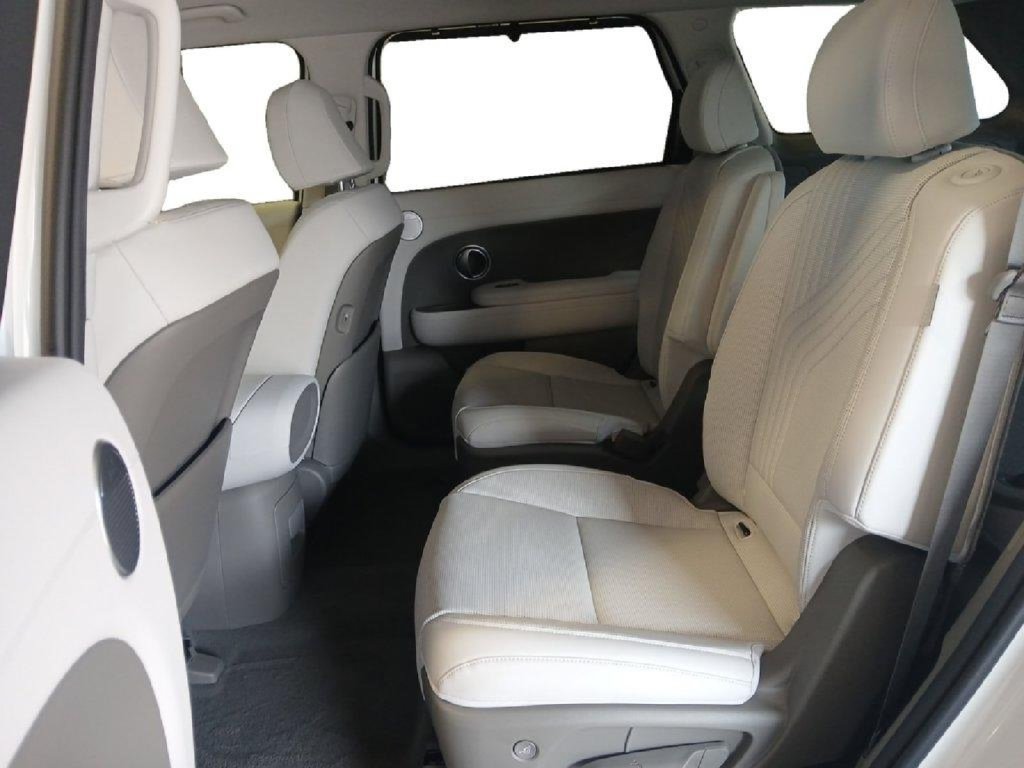 New 2026 Hyundai Palisade SEL AWD/4WD image 13