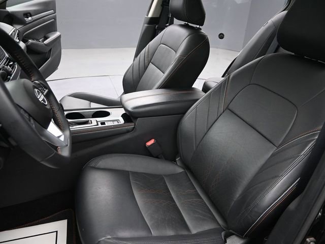Used 2024 Nissan Altima 2.5 SR w/ SR Premium Package image 17