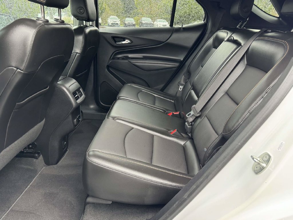 Used 2018 Chevrolet Equinox Premier FWD image 16