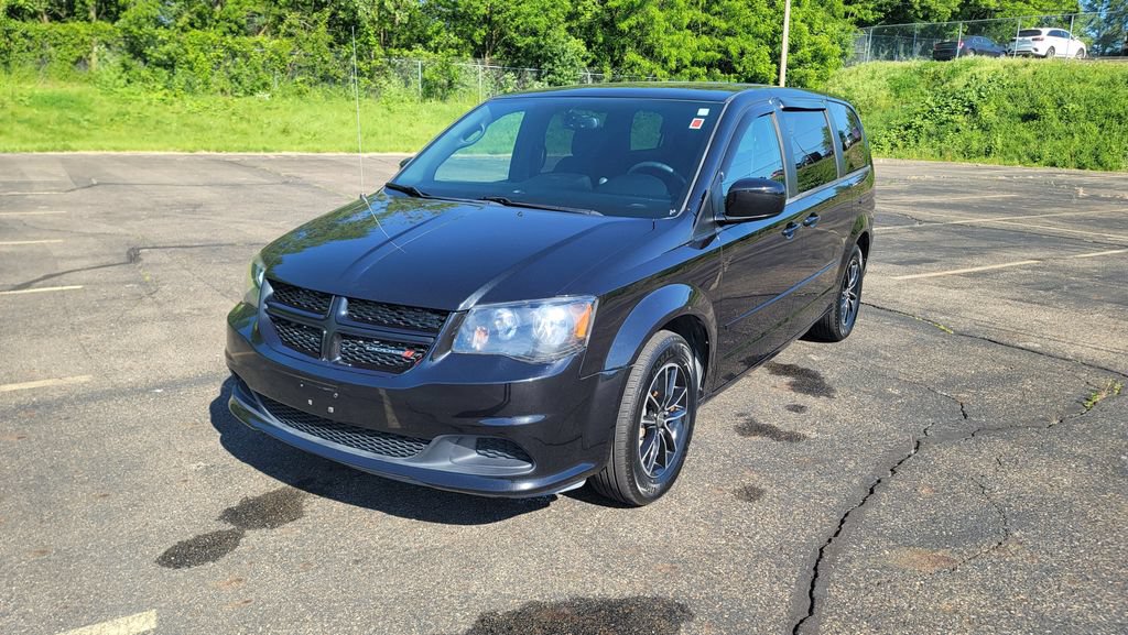 Used 2016 Dodge Grand Caravan SE FWD image 5